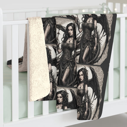SHAPESHIFTING DRAGON Woman Fleece Blanket