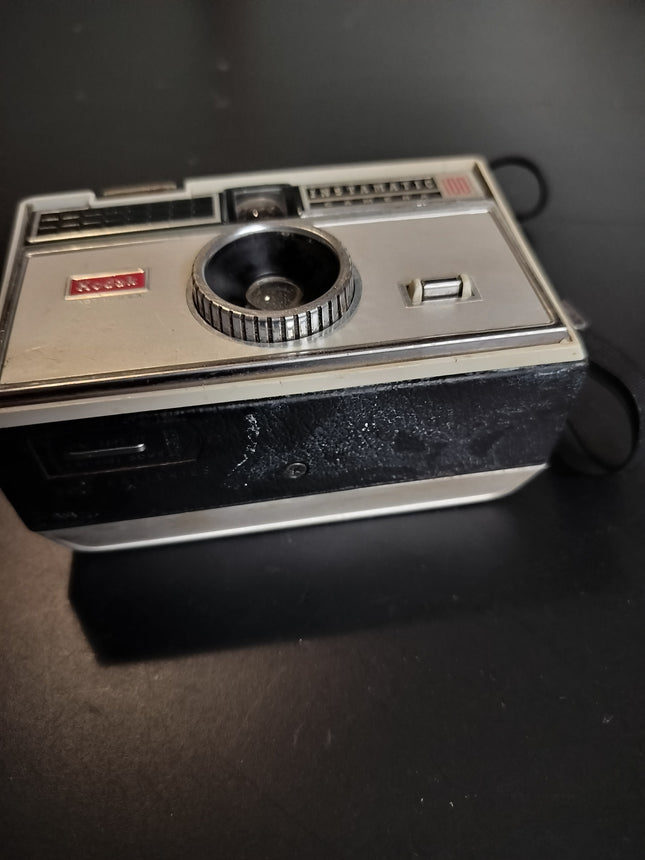 Vintage Kodak Instamatic 100 Camera