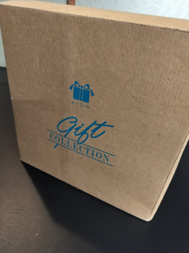 AVON Exclusive Lighted Floral Centerpiece New in Opened Box