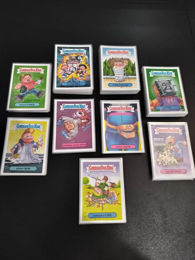GARBAGE PAIL KIDS We Hate the 90's Complete Set 220 Cards
