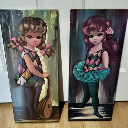 LOT OF 2 60's BIG EYE LITTLE GIRL WALL PLAQUES SOROKA SALES